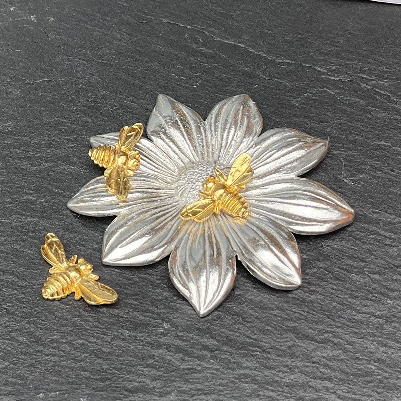Trinket Dish - Flower & Bees