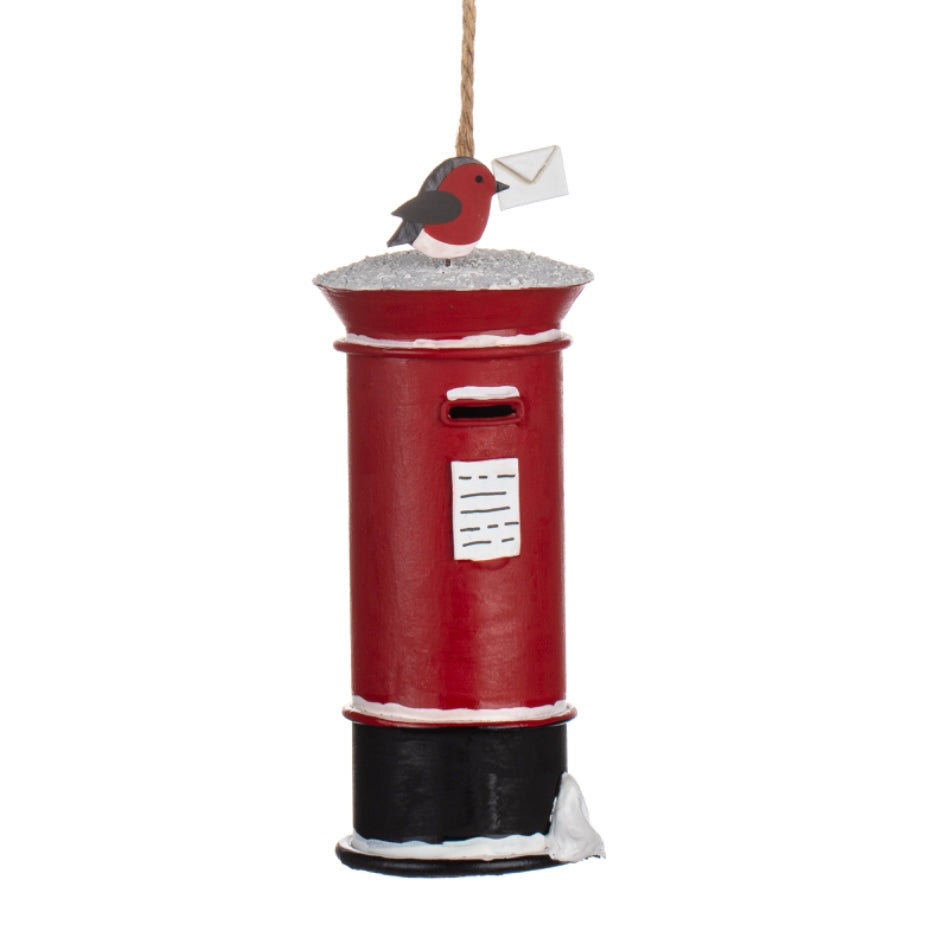 Robin on Post Box