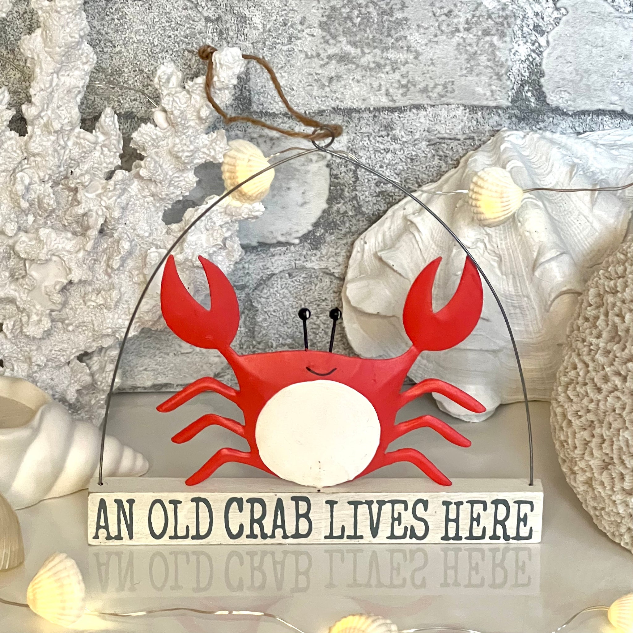 Hanging Ornament - An Old Crab Lives Here