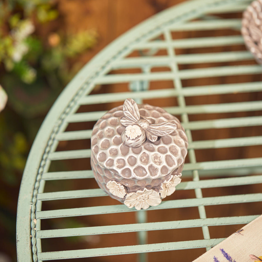 Daisy Bee Trinket Pot