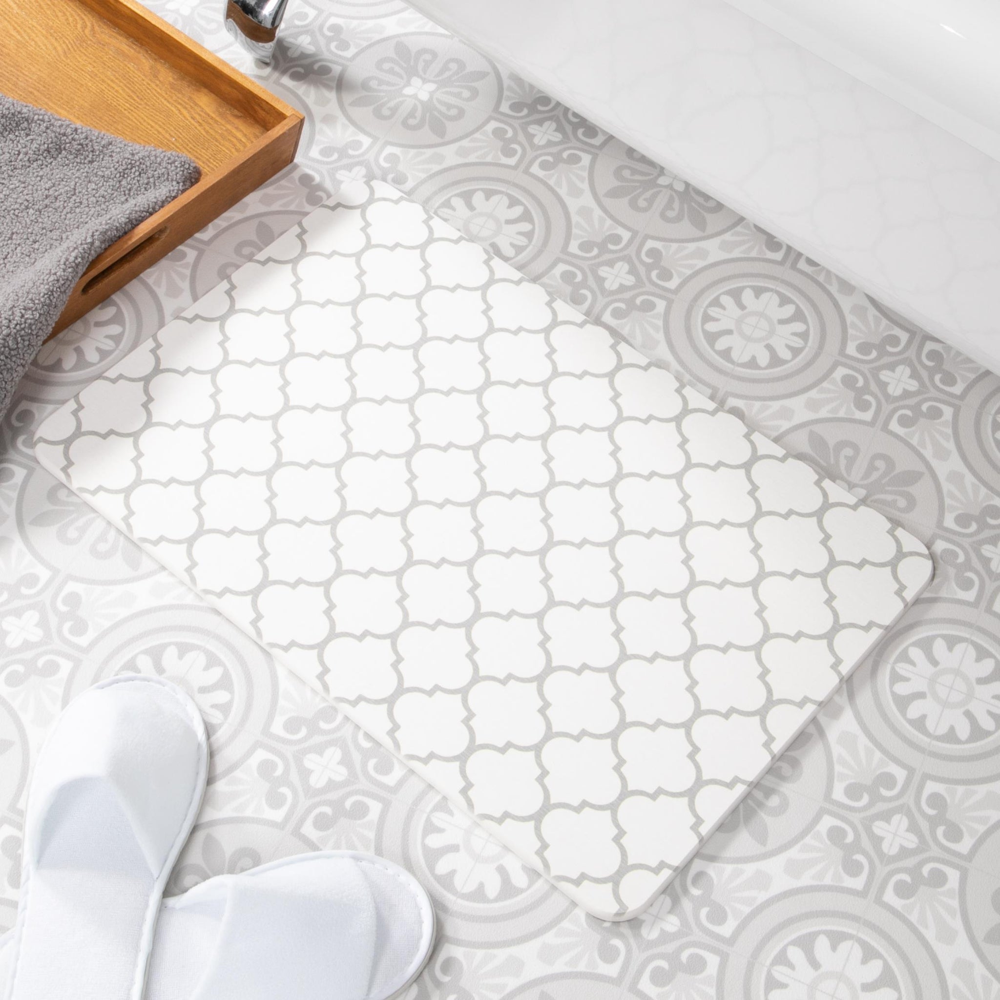 Trellis Stone Bath Mat