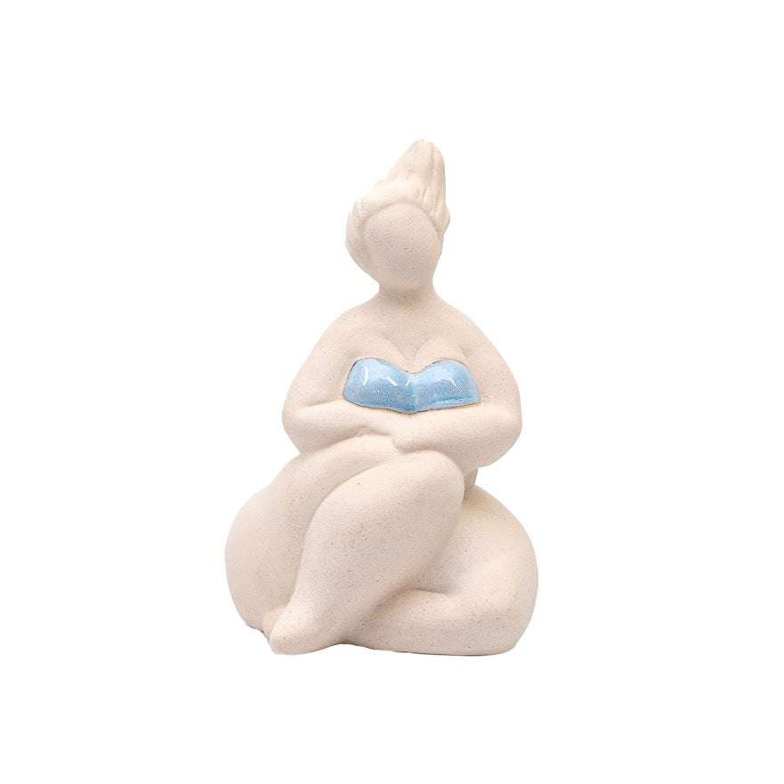 Lady Figurine - Seaside Posing