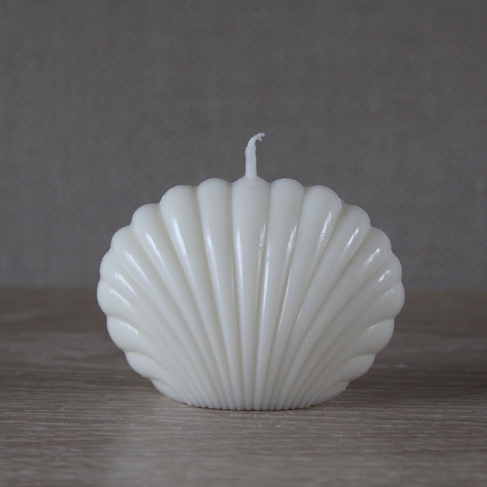 Handmade Soy Candle - Small Scallop Shell