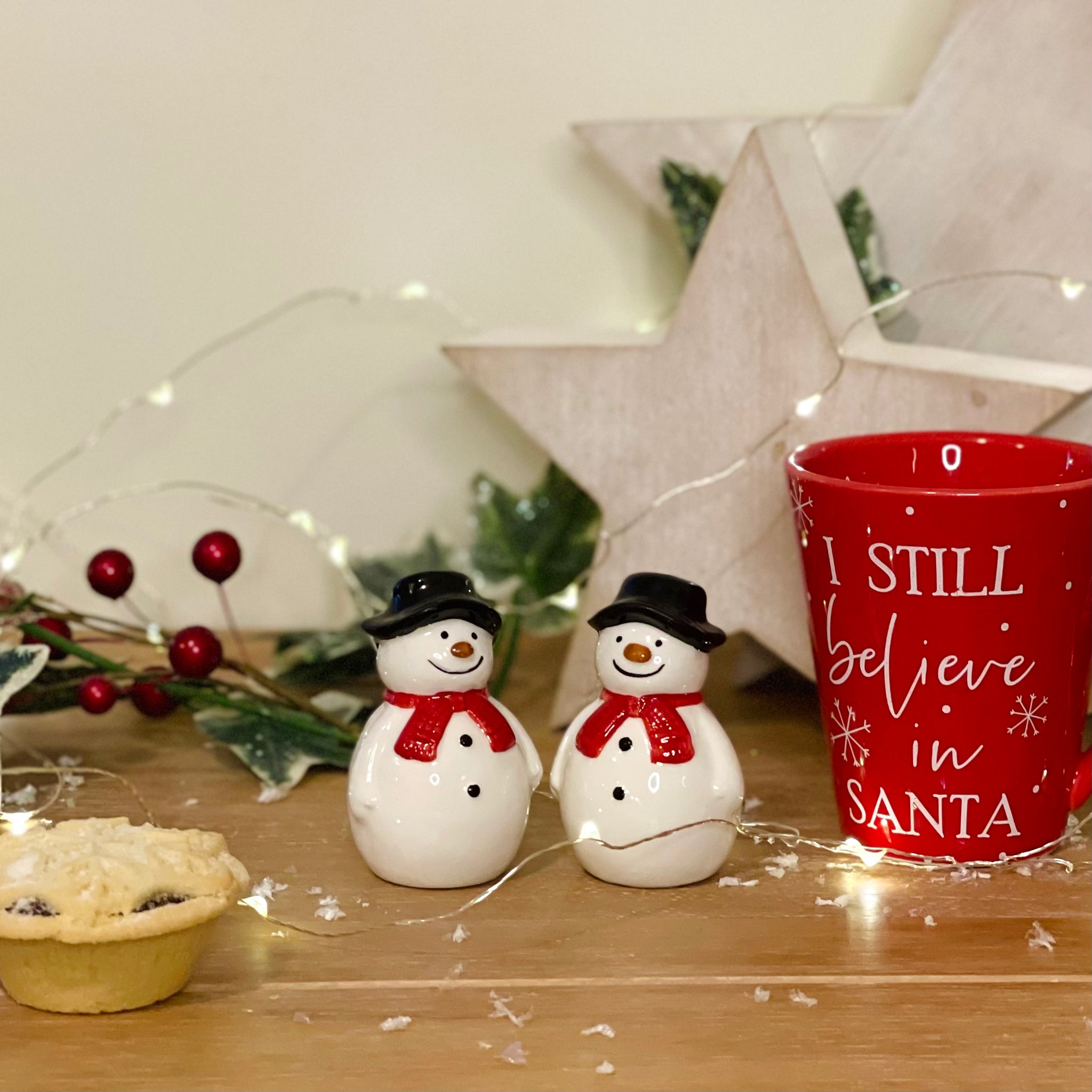 Salt & Pepper Shakers - Snowmen