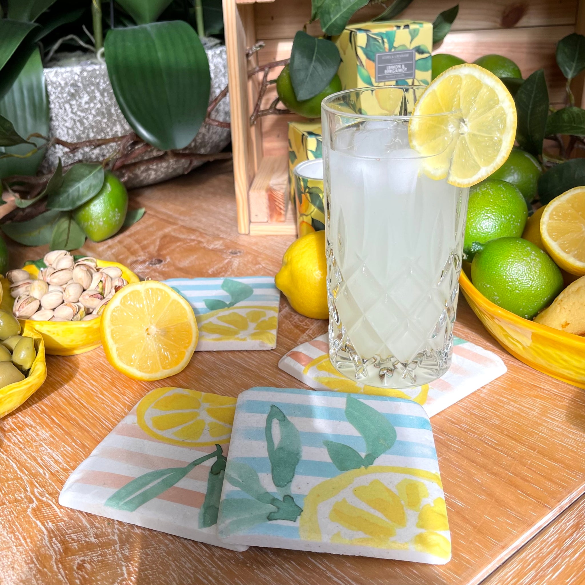 4 Resin Coasters - Pastel Lemons